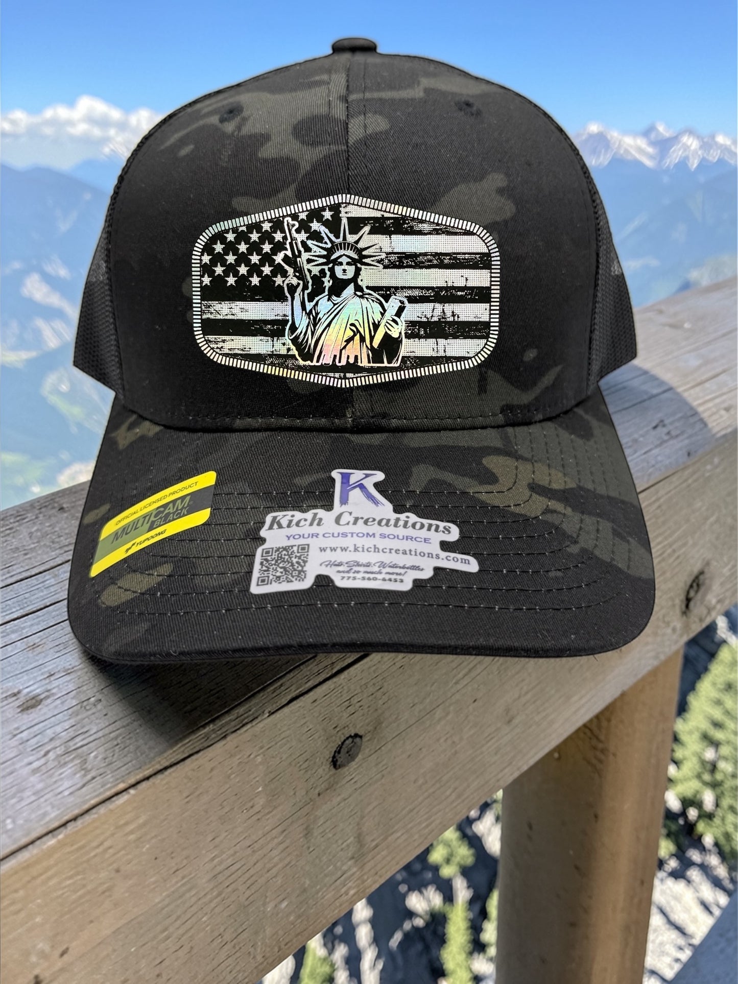 Holographic patriot flag